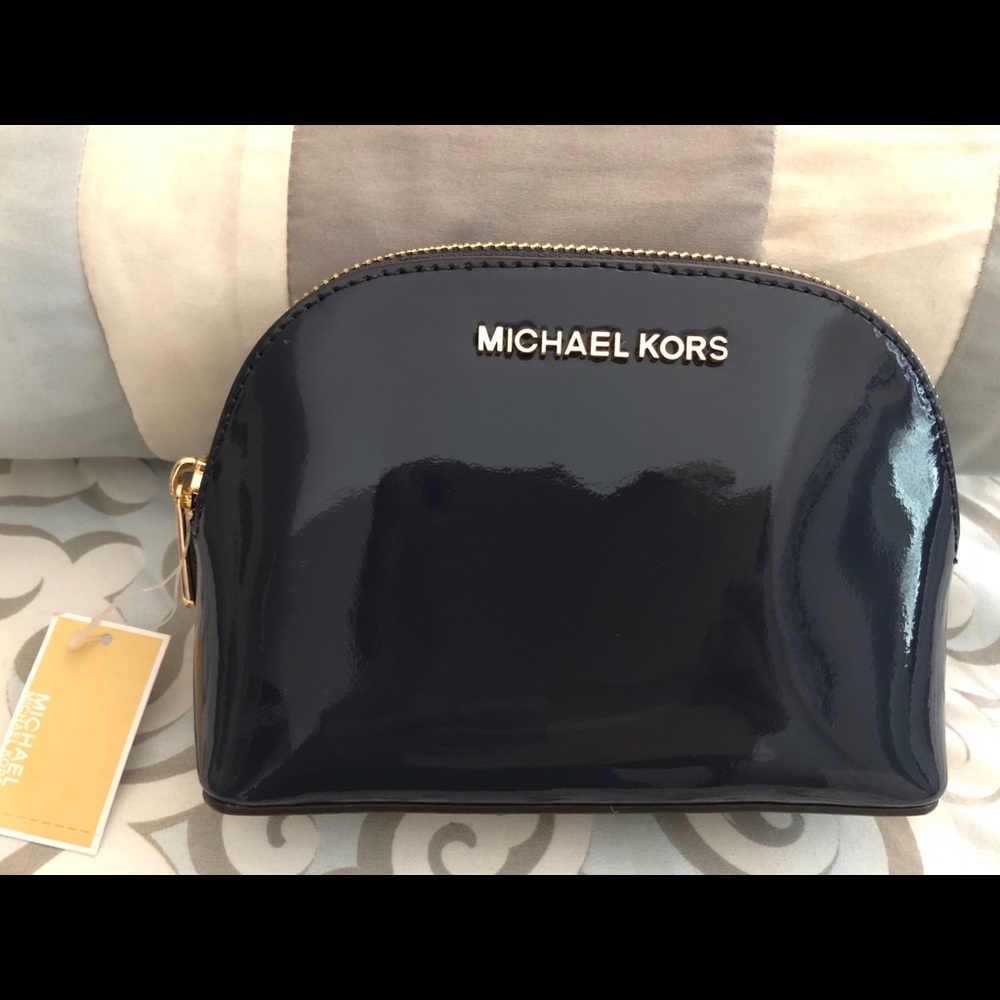 Michael Kors Travel Pouch - Picture 2 of 4